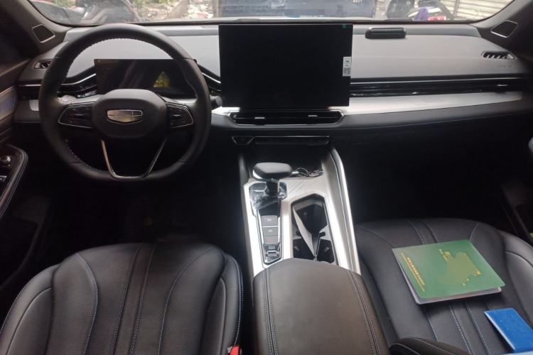 Used Geely Auto Preface 2025 Dongfang Yao 1.5TD Fuyao Edition