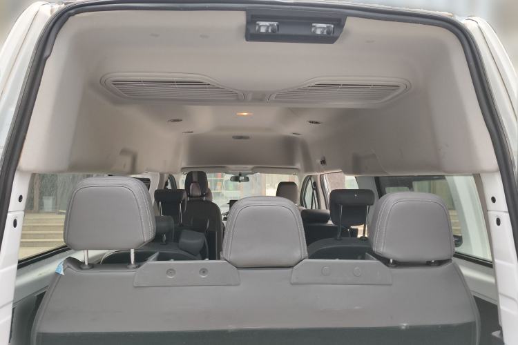 Used Ford Transit 2019 2.0T Gasoline Automatic Business & Travel Version Mid-Drive Mid-Roof 9-Seater China VI Standard
