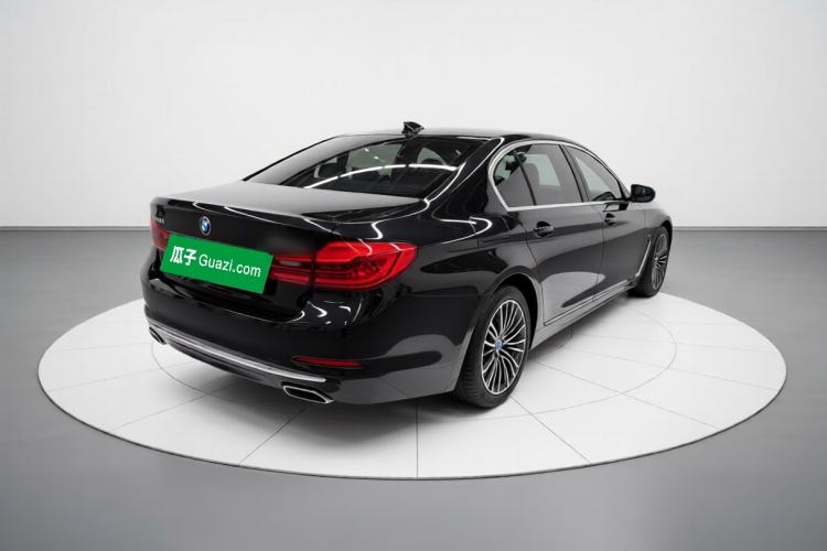Used BMW 5 Series 2018 Facelifted 530Li Luxury Edition Premium Package
