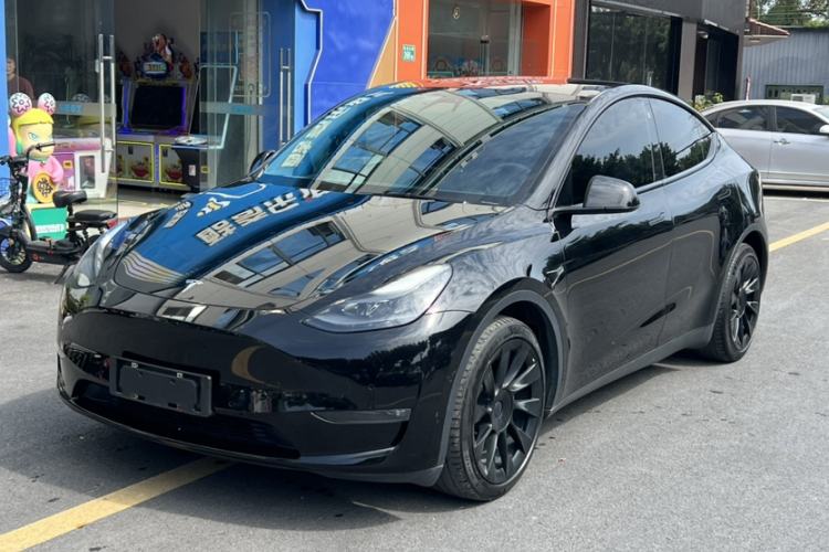 Used Tesla Model Y 2021 Long-Range All-Wheel-Drive Version