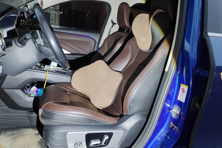 Used Wey VV6 2018 2.0T Two-Wheel-Drive Ultra-Luxury Version China V Standard