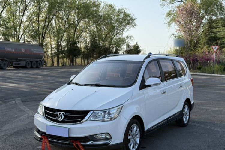 Used Baojun 730 2016 1.5L Manual Comfort Version 7 Seats China V Emission Standard