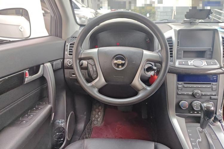 Used Chevrolet Captiva 2014 2.4L Two-Wheel Drive Urban Version 7 Seats