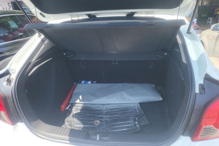 Used Chevrolet Cruze 2013 Hatchback 1.6L Automatic Luxury Model