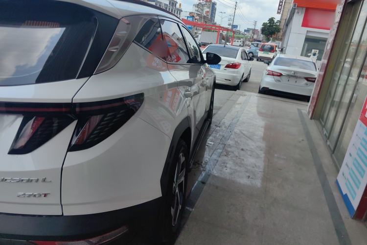 Used Hyundai Tucson 2023 Tucson L 1.5T Automatic Two-Wheel Drive DLX Luxury Edition Right Rear Taillight