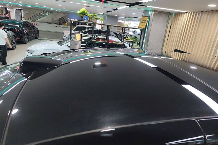 Used Li Auto MEGA 2024 Ultra Model