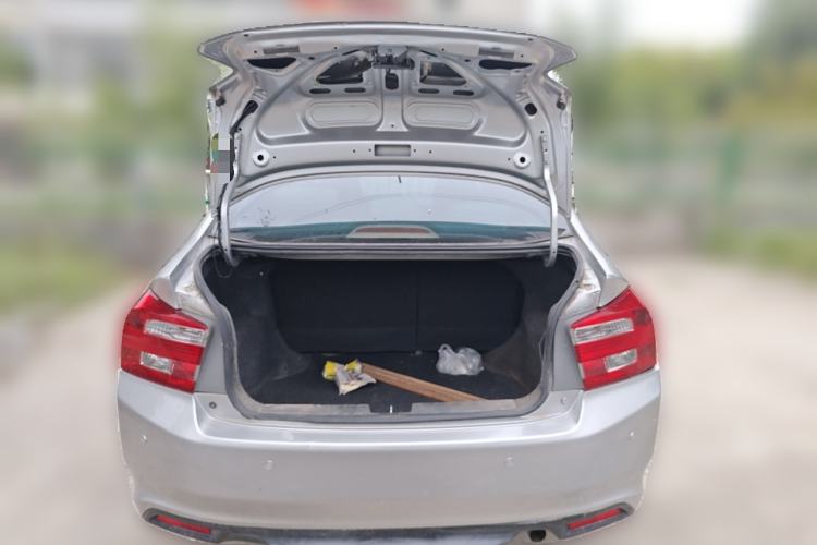 Used Honda City Classic 2012 1.5L manual Comfort version