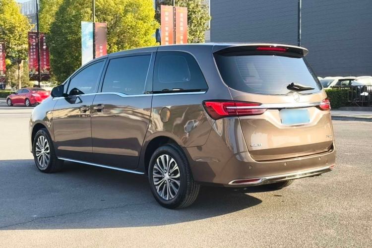 Used Buick GL8 2023 Land Executive Class Comfort Model Exterior 5