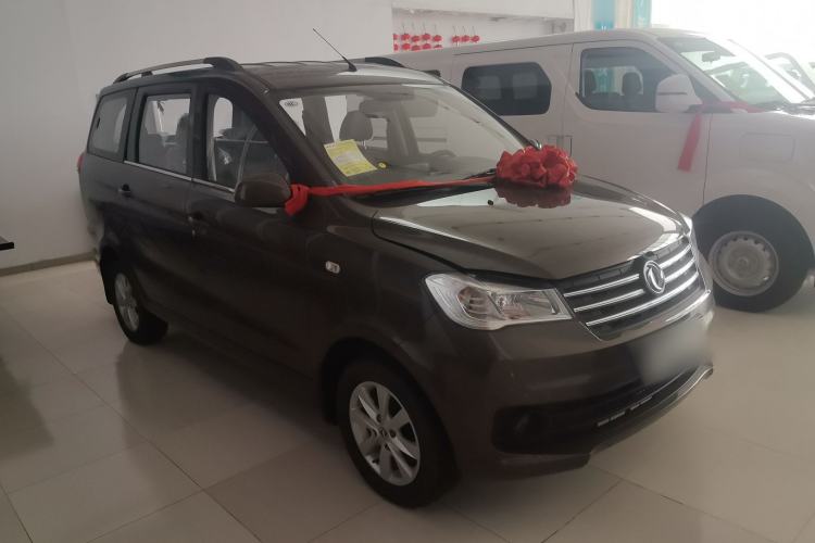 Used Dongfeng Fengon 330 2023 1.5L 330S Manual Comfort Version China VI Standard
