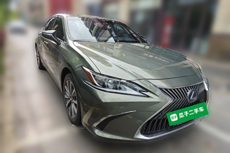 Used Lexus ES 2018 300h Premier Edition China VI Standard Front Right 45 Deg
