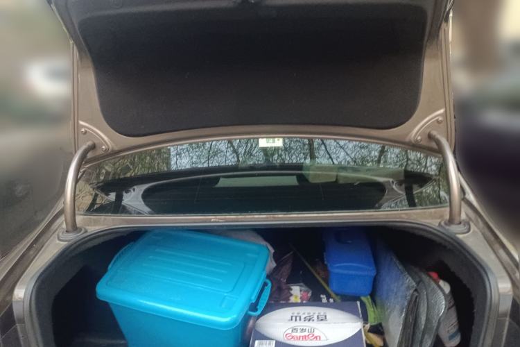 Used Volkswagen Magotan 2013 1.8TSI Premier Model Trunk