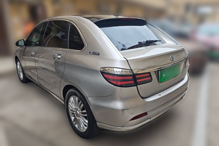 Used Denza 2017 Honor Edition
