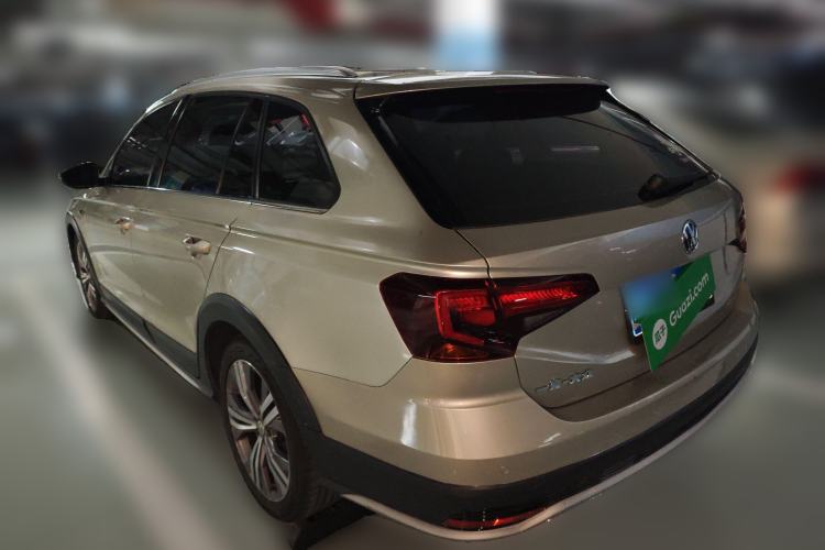 Used Volkswagen C-TREK 2018 1.5L Automatic Luxury Edition