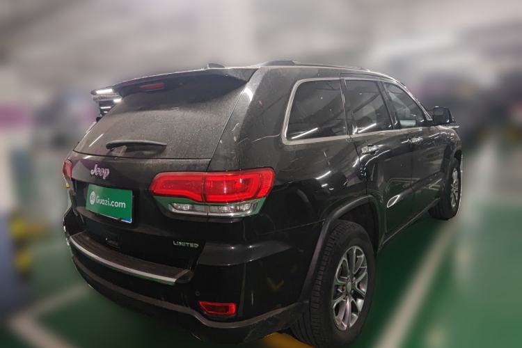 Used Jeep Grand Cherokee 2014 3.6L Elite Navigation Edition Rear Right 45 Deg