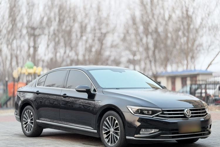 Used Volkswagen Magotan 2020 330TSI DSG Luxury Edition Exterior 2