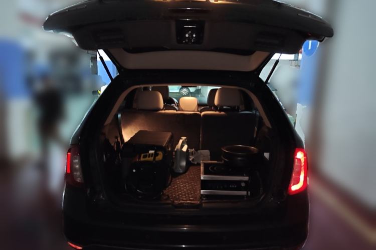 Used Ford Edge 2012 2.0T Elite Sunroof Edition Trunk