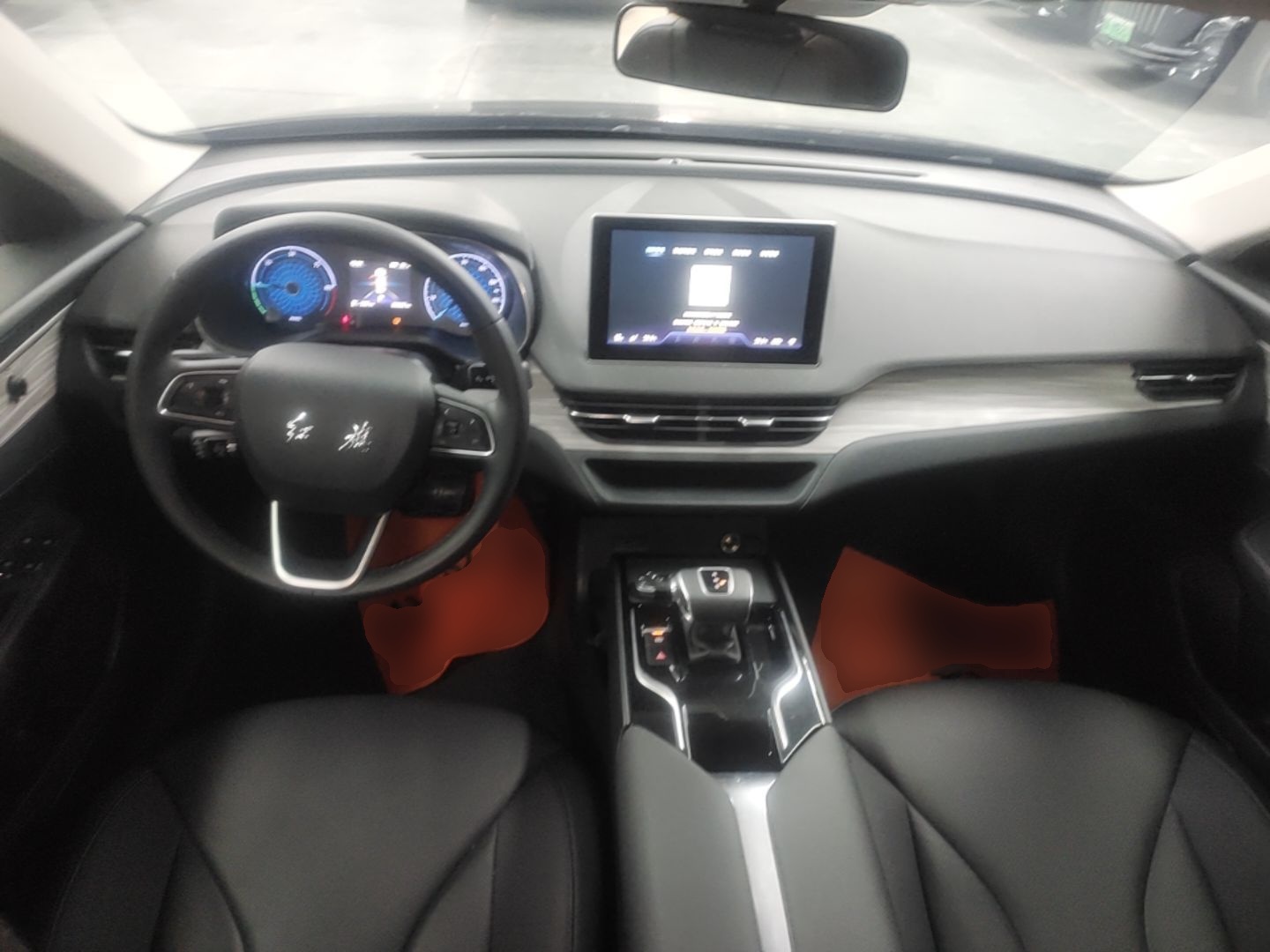 Hongqi E-QM5 2023 620km PLUS — снимка 14