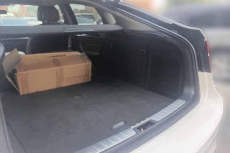 Used BMW X6 2012 xDrive35i Trunk