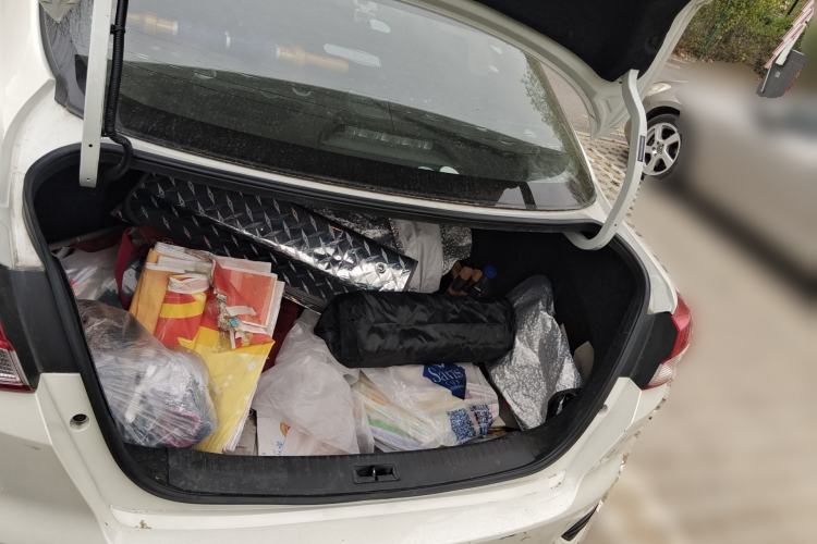 Used Nissan Lannia 2016 1.6L CVT Smart Cool Edition Trunk