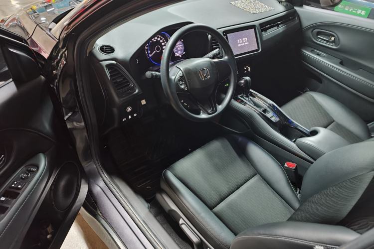 Used Honda Vezel 2019 1.5L CVT Luxury Model China VI Driver Seat