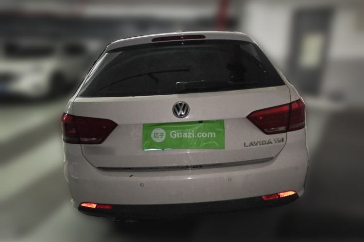 Used Volkswagen Gran Lavida 2013 1.4 TSI Automatic Comfort Model Rear