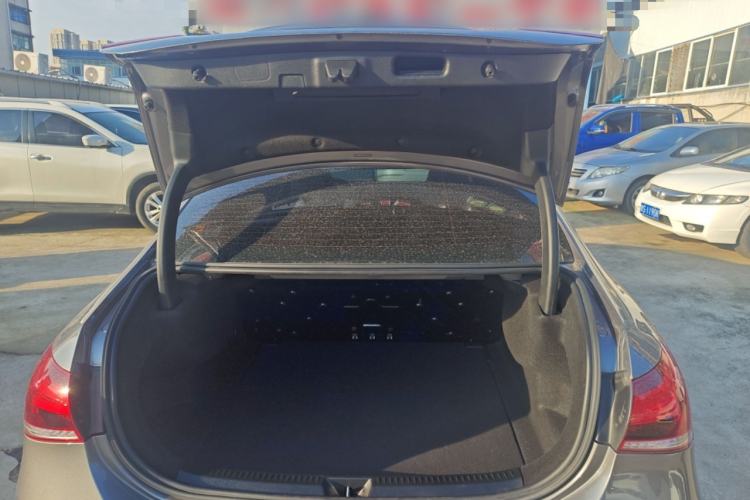 Used Mercedes-Benz A-Class 2021 A 200 L Sport Sedan Fashion Model