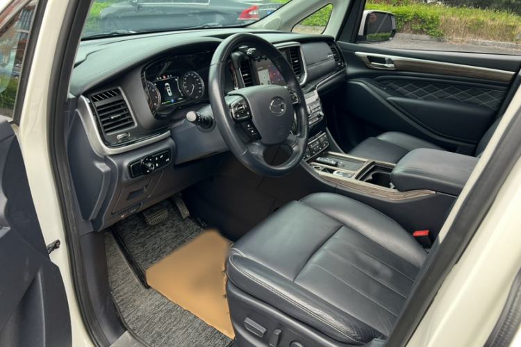 Used GAC Trumpchi M8 2019 320T Ultimate Edition Interior 3