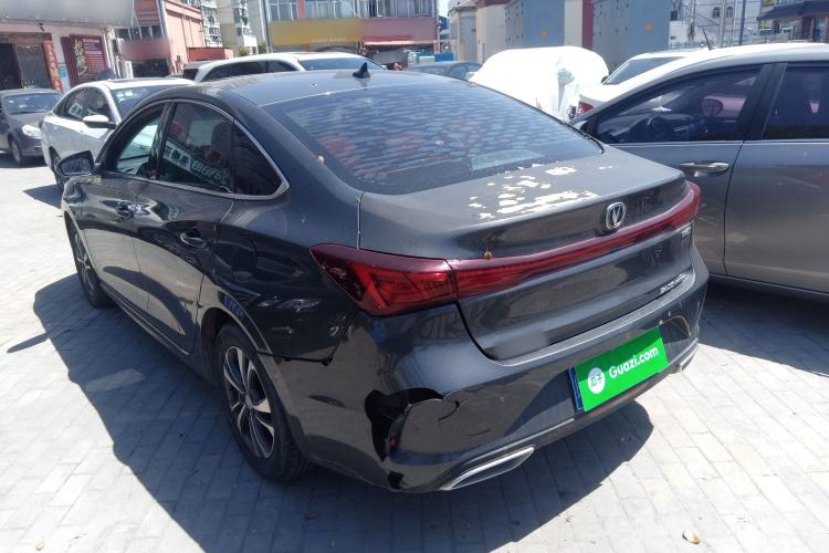 Used CHANGAN Eado 2022 PLUS Blue Whale NE 1.4T GDI DCT Prestige Edition
