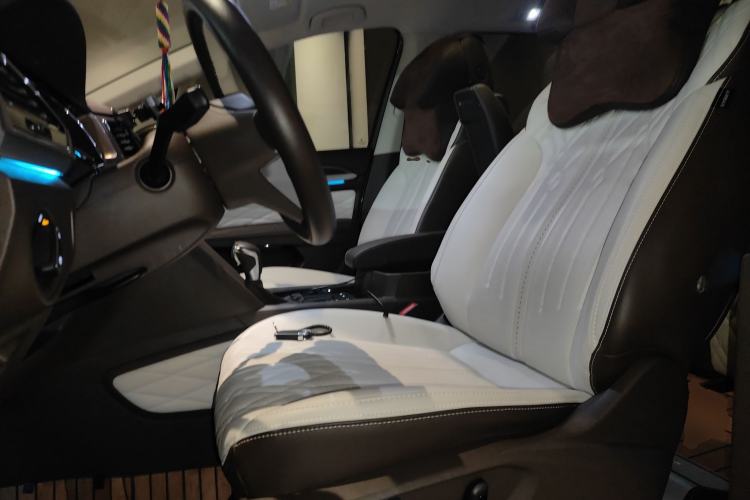 Used Volkswagen Viloran 2020 330TSI Business Edition Left Front Seat