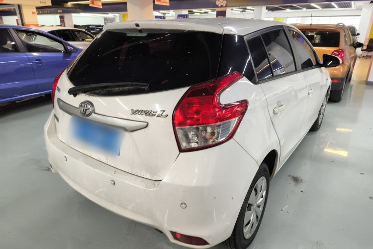 Used Toyota YARiS L Zhi Xuan 2015 1.5E Automatic Charm Edition Rear Right 45 Deg