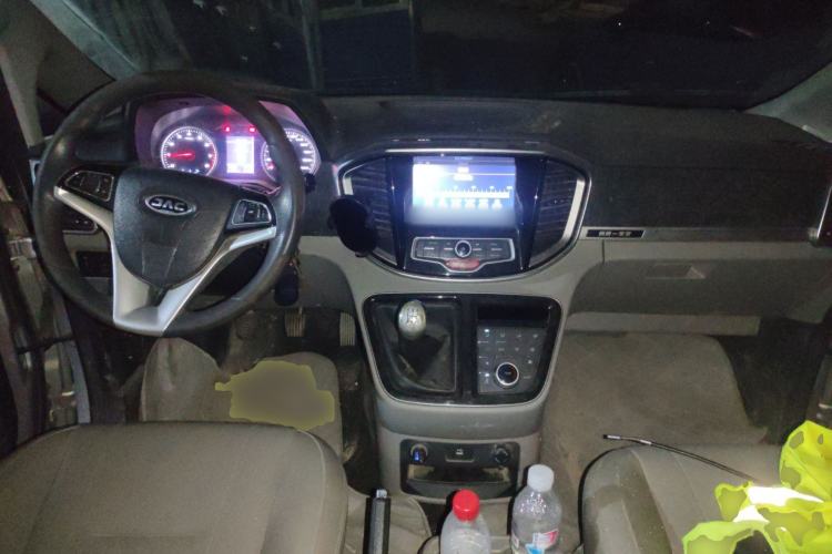 Used JAC Refine M4 2016 2.0L Manual Luxury Smart Version
