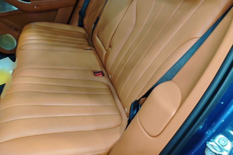 Used Hima AITO M7 2026 Model Range-Extending Ultra All-Wheel Drive 5-Seater Version Left Rear Seat