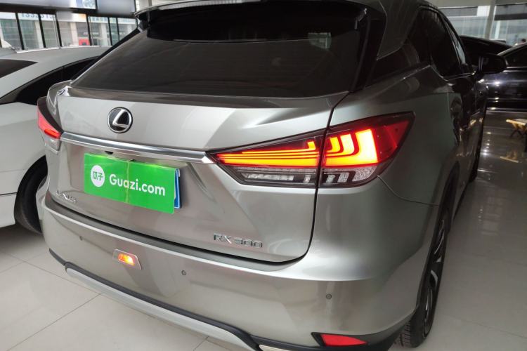 Used Lexus RX 2020 Revised Version 300 Two-Wheel Drive Elite Edition
