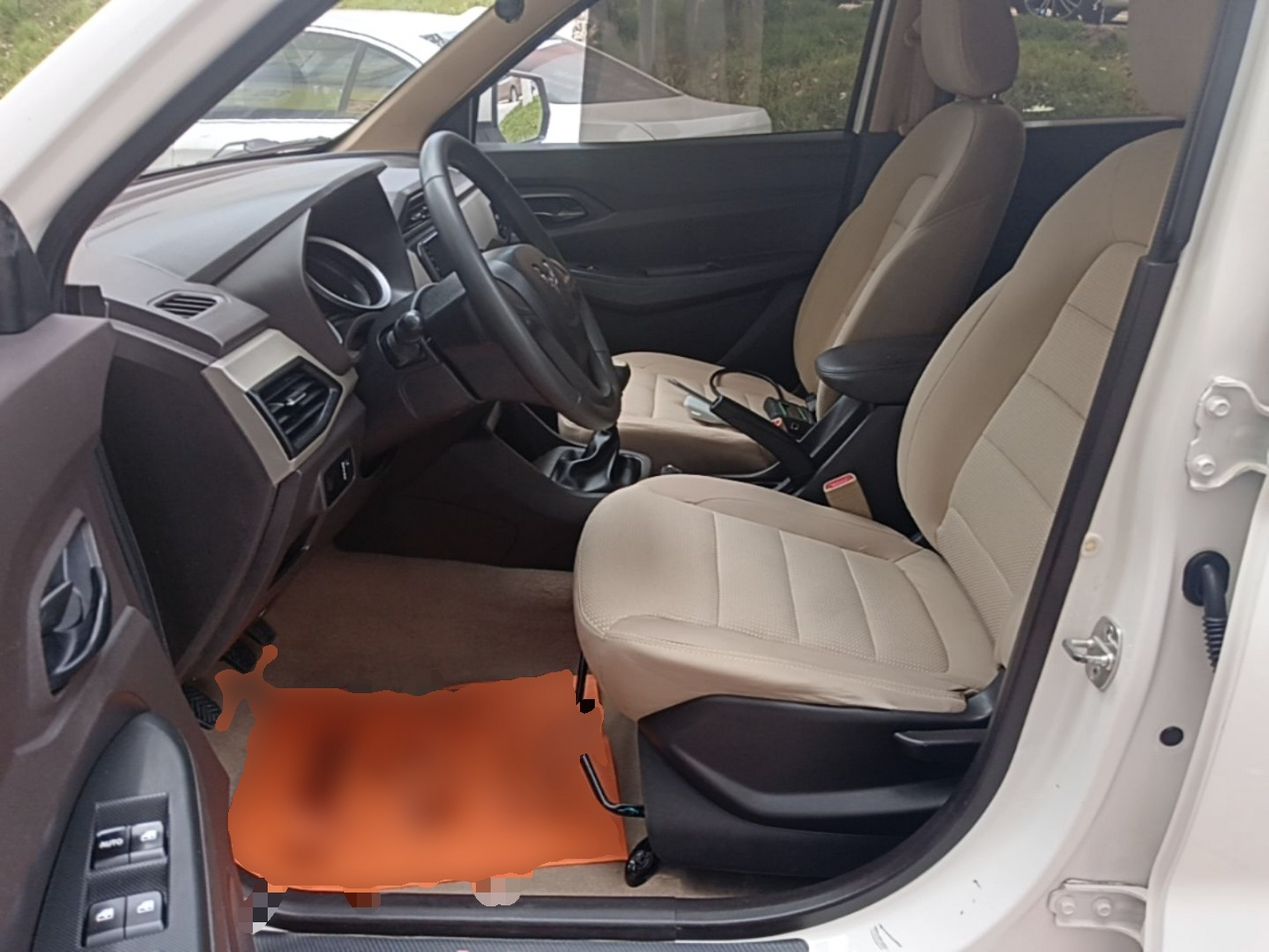 Interior delantero