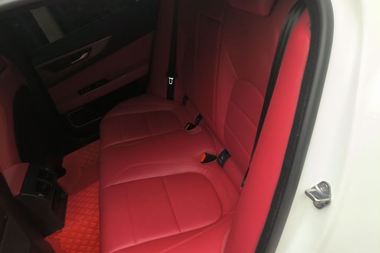 Used Jaguar XEL 2020 2.0T 200 PS R-DYNAMIC S Advanced Sport Edition Left Rear Seat