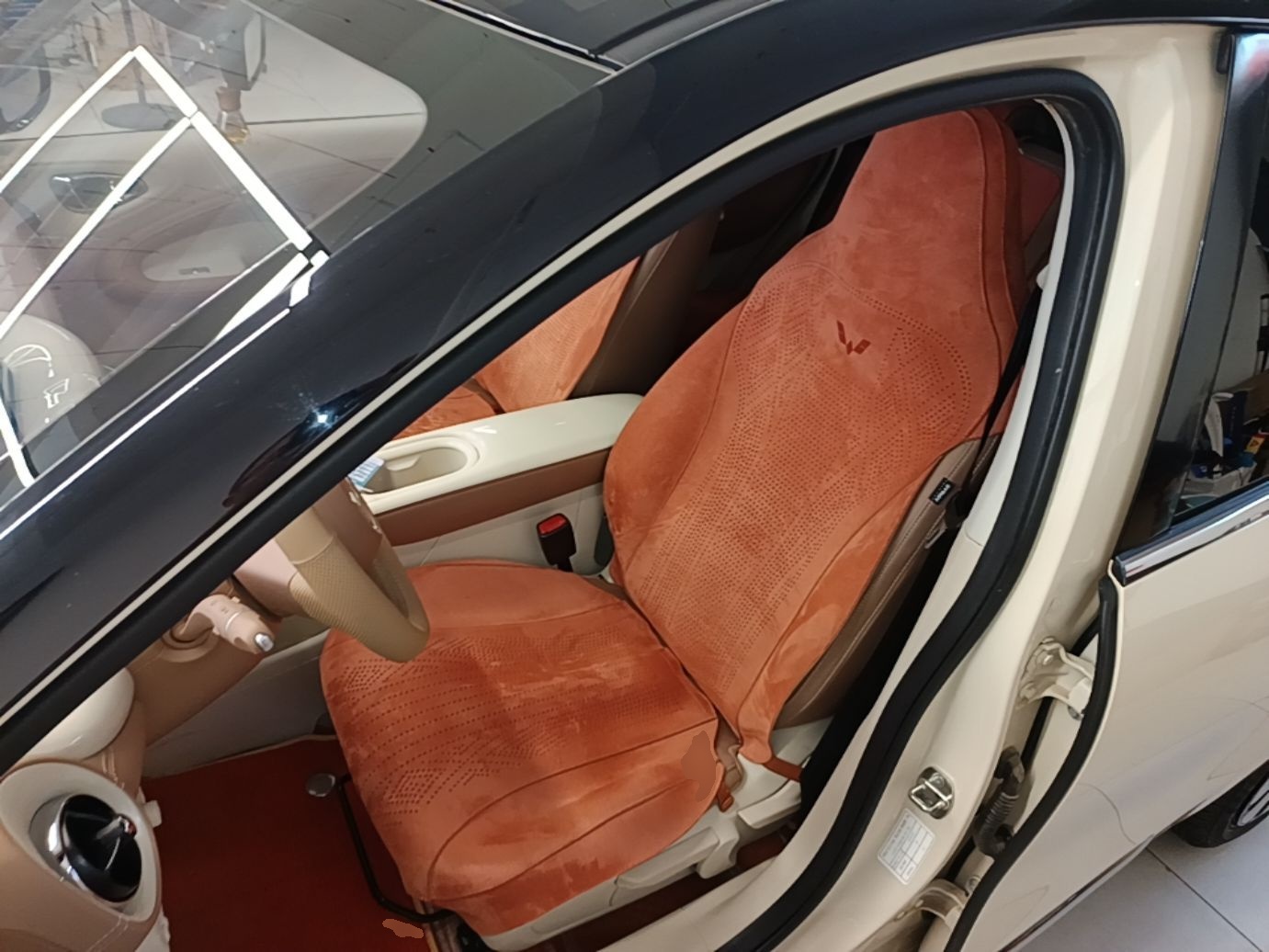 Interior delantero