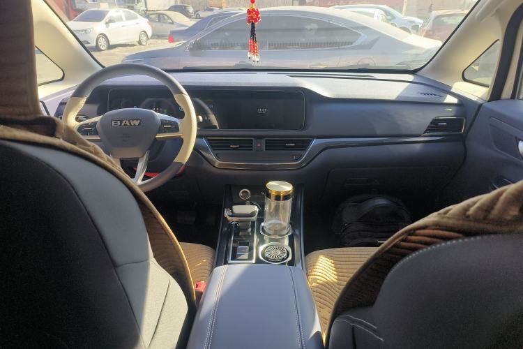 Used BAW Ruisheng Ace M7 2025 2.0L Automatic Long Wheelbase Luxury Version 7 Seats