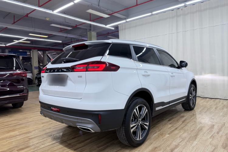 Used Geely Auto Emgrand X7 Sport 2022 1.8TD DCT Zhiya Trim
