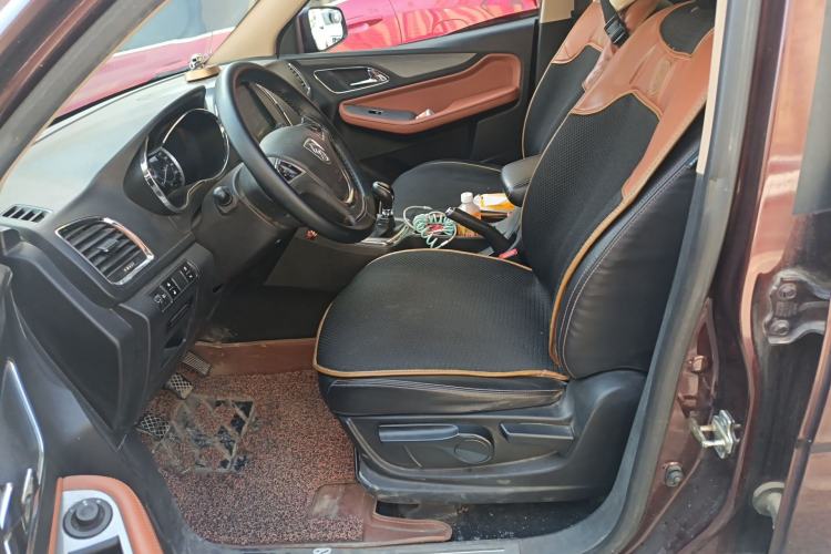 Used Baojun 560 2015 1.8L Manual Elite Edition