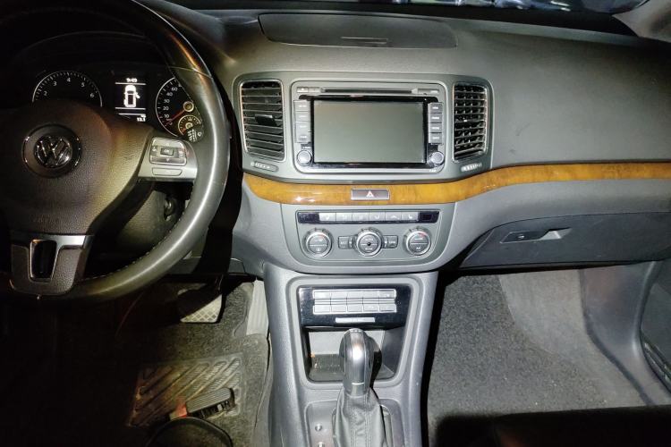 Used Volkswagen Sharan 2013 1.8TSI Comfort Model