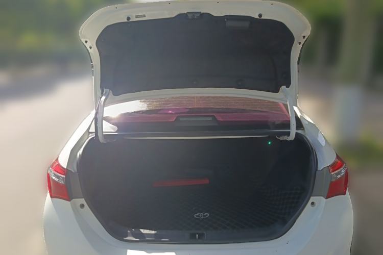 Used Toyota Corolla 2017 Revised Version 1.2T S-CVT GL Trunk