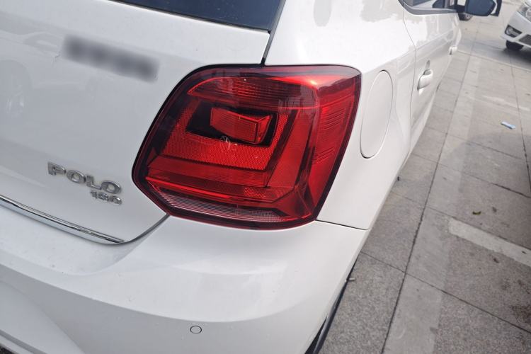 Used Volkswagen Polo 2016 1.6L Automatic Luxury Model Right Rear Taillight