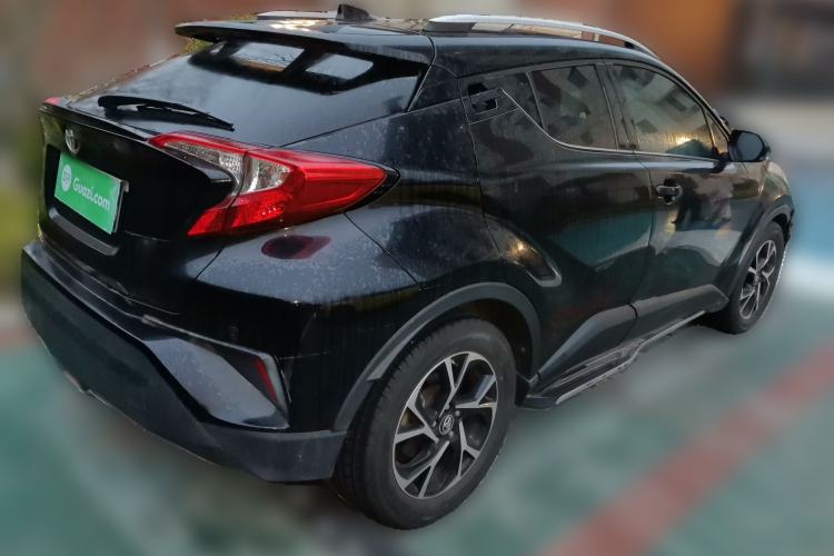 Used Toyota C-HR 2018 2.0L Leading with Sunroof China V Standard