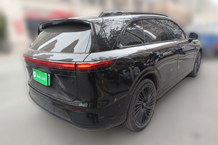 Used XPeng G9 2025 725 with Ultra-Long Range Max