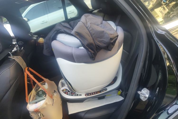 Used Mercedes-Benz GLC 2019 GLC 260 L 4MATIC Dynamic Model