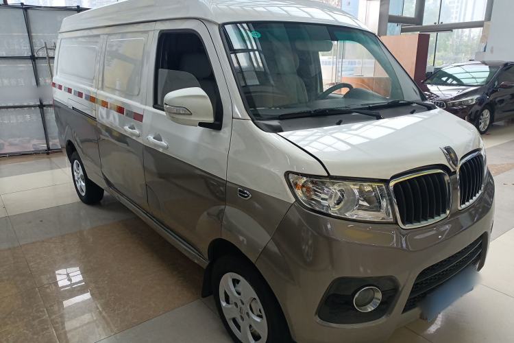 Used Jinbei New Hiace X30L 2019 1.5L Cargo Van Wealth Edition China VI SWC15M Front Right 45 Deg