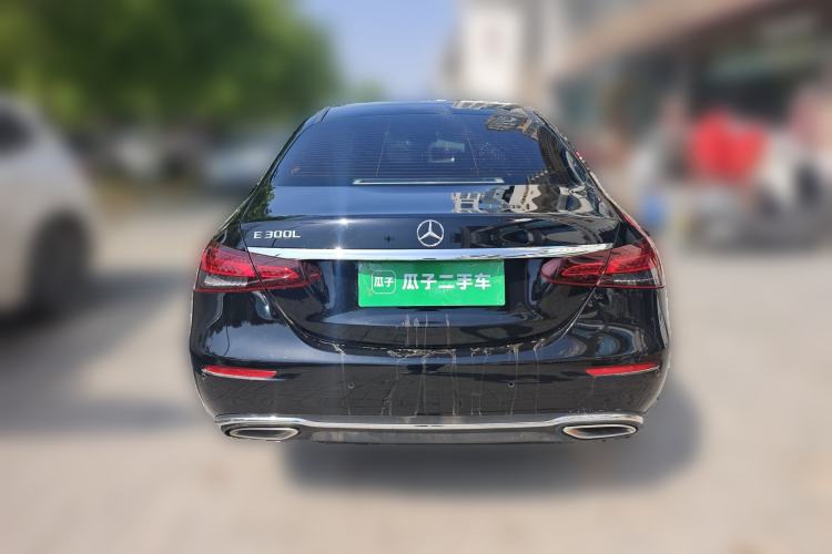 Used Mercedes-Benz E-Class 2022 Second Facelift E 300 L Luxury Edition
