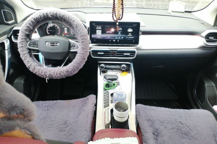 Used Geely Auto Coolray 2021 1.4T DCT Diamond Edition Center Console