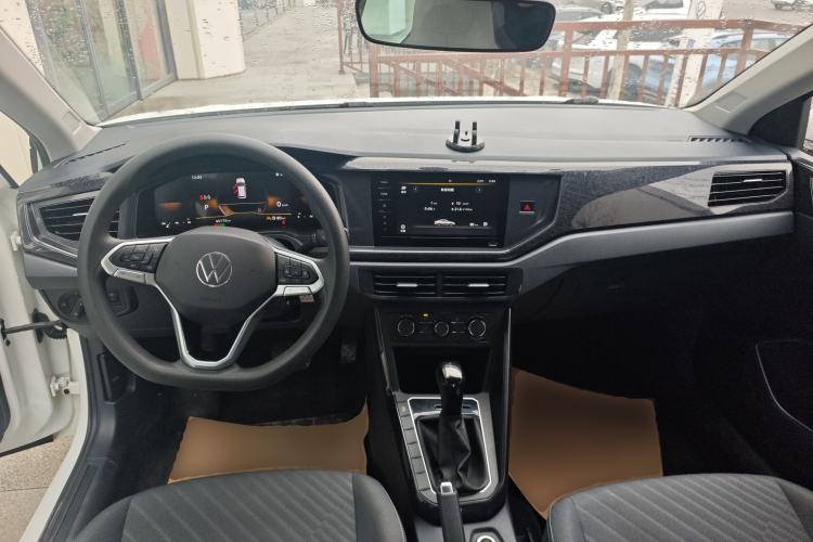 Used Volkswagen Lavida 2023 New Rui 1.5L Automatic New Yi Edition Center Console