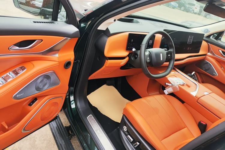 Used Wey Lanshan 2025 Four-Wheel Drive Max